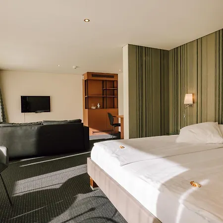 Stella Swiss Quality Hotel-2